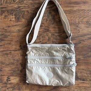 KIPLING Gold Metallic Nylon Slim Zipper Crossbody Purse Bag GREAT CONDITION